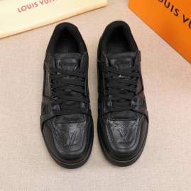 Picture of Louis Vuitton Shoes _SKULVsz38-45jyh092115083